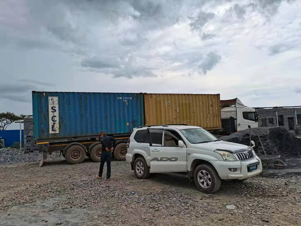 公司首批出口剛果(金)物資運抵營地