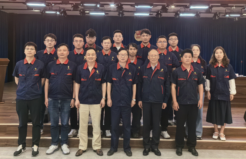 公司召開(kāi)“五四”表彰大會(huì)